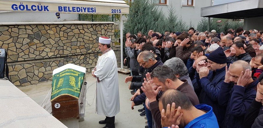 Saray Taksi Durağı’nın Kurucusu Mehmet Sırma vefat etti  ALLAH RAHMET EYLESİN