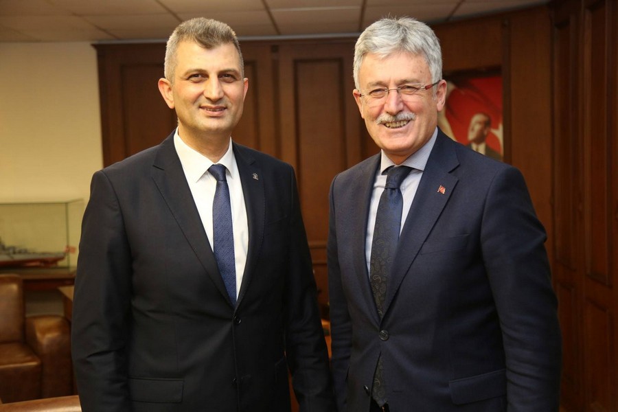 Gölcük Belediye Başkanı Mehmet Ellibeş,  ‘SEZER’E GÜVENİM TAM’