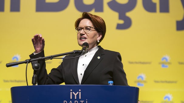 Meral Akşener Yeniden Genel Başkan seçildi
