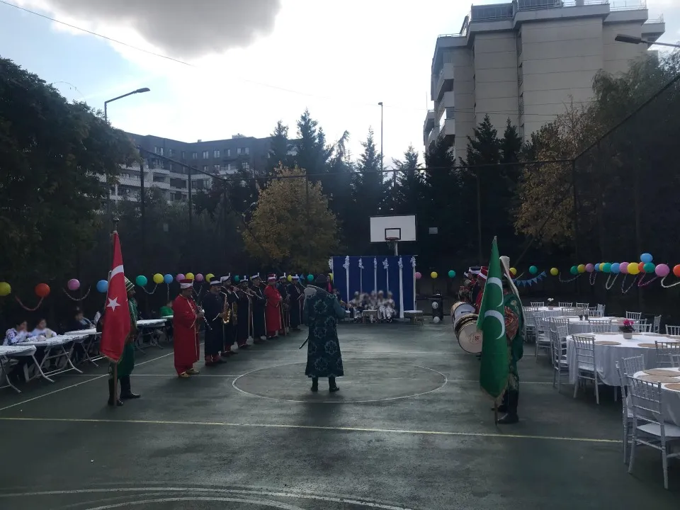 Vali Aktaş, Çayırova Çocuk Evleri Sitesinde Gerçekleşen     SÜNNET MERASİMİNE KATILDI