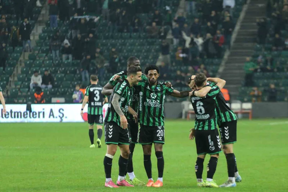 Kocaelispor, ilk 14 haftada yine 29 puan topladı