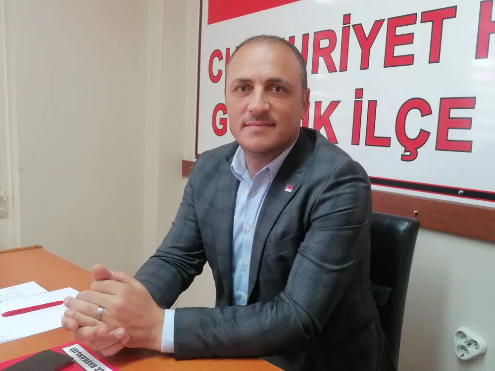CHP İlçe Başkanı Mehmet Uzuner,   “BİZİM MESELEMİZ GÖLCÜK BİZİ DİĞER İL VE İLÇELER İLGİLENDİRMİYOR”