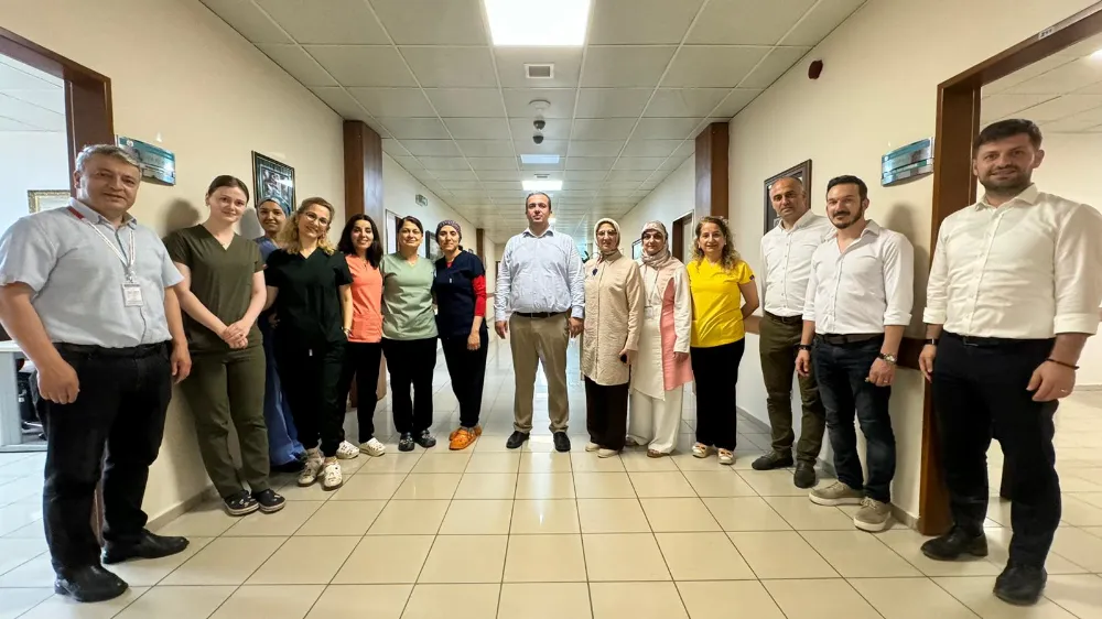 GÖLCÜK NECATİ ÇELİK DEVLET HASTANESİNDE BAYRAMLAŞMA YAPILDI