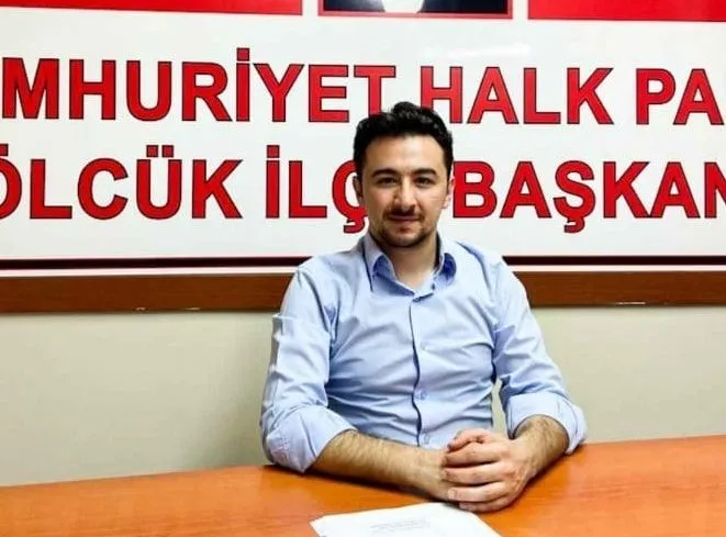 CHP Gölcük İlçe Gençlik Kolları Başkanı Metehan Aydın   “ÖĞRENCİLERİMİZİN YANINDA VE SESİ OLMAYA DEVAM EDECEĞİZ”