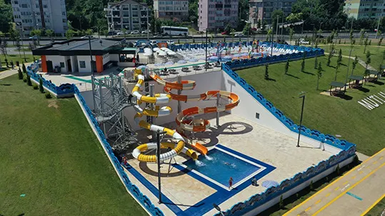 DEĞİRMENDERE AQUAPARK YAZ AYLARINDA ÇOCUKLARIN VAZGEÇİLMEZİ OLDU