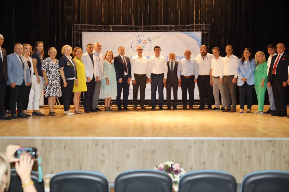 Körfez Kent Konseyi’nde Nazmi Akın ile devam