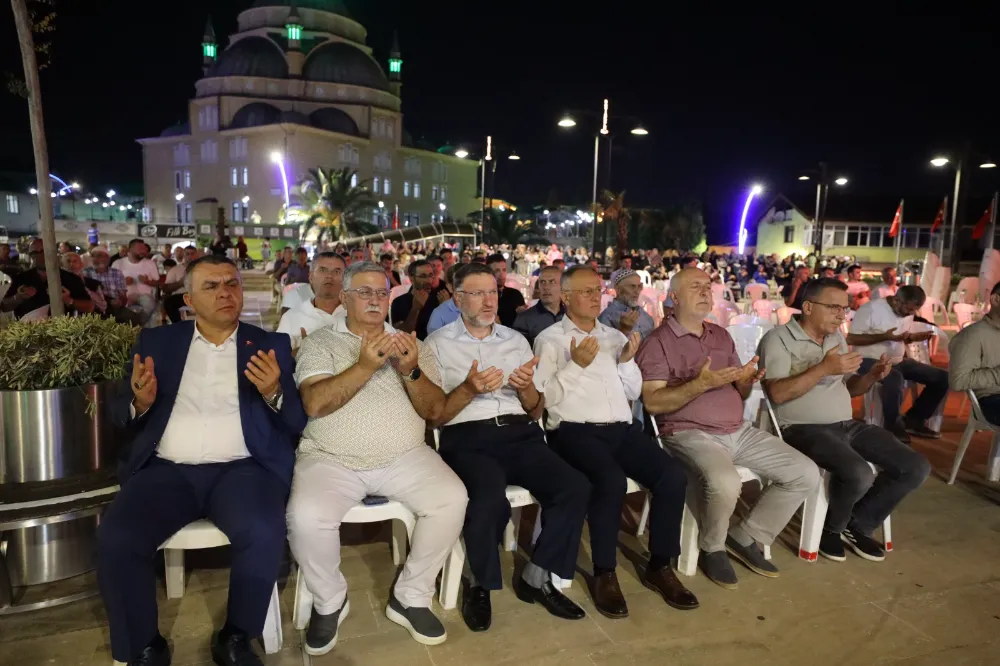 Başiskele'de Deprem Şehitleri Rahmet ve Dualarla Anıldı