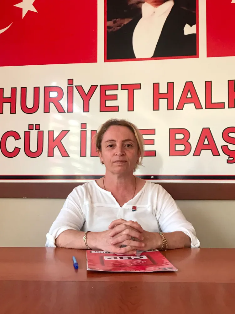 CHP İlçe Kadın Kolları Başkanı Ulviye Yılmaz  “KADIN CİNAYETLERİNİN SON BULMASINI İSTİYORUZ”