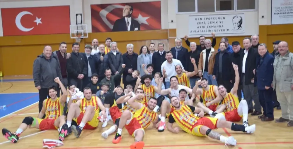 Büyükler erkekler baskette şampiyon Barbarosspor oldu