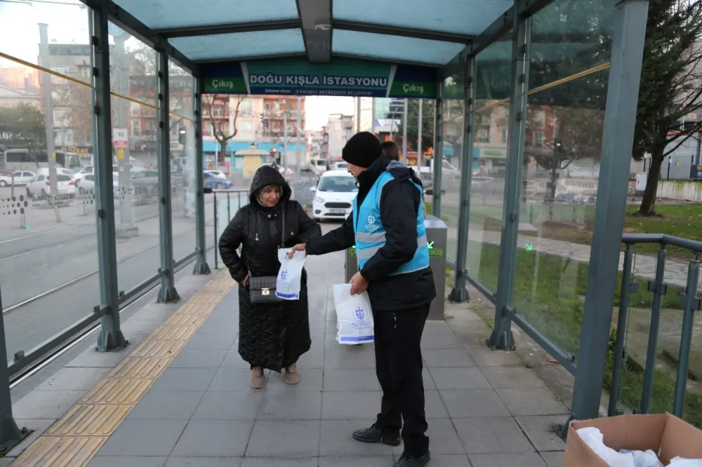 Büyükşehir, 4 bin 600 kandil simidi dağıttı