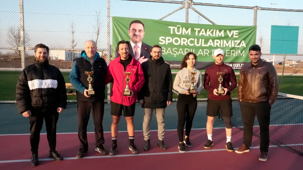 BAŞİSKELE MİLLET BAHÇESİ’NDE TENİS HEYECANI