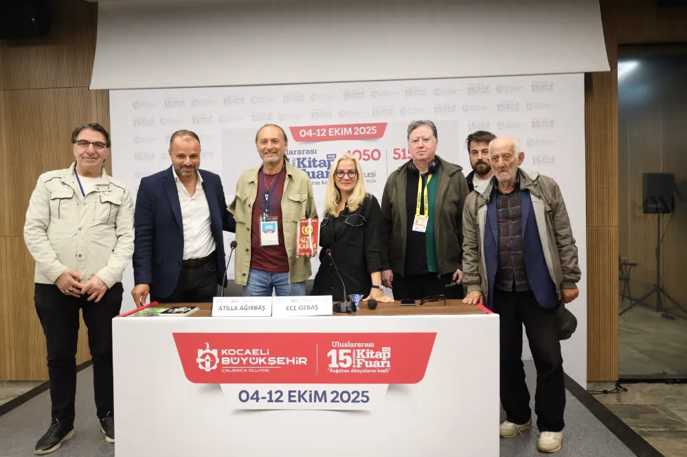Kocaeli Kitap Fuarı’nda iki yazardan ebeveynlere mesaj;  “KORKMAYIN, MUTLAKA TAKİP EDİN”
