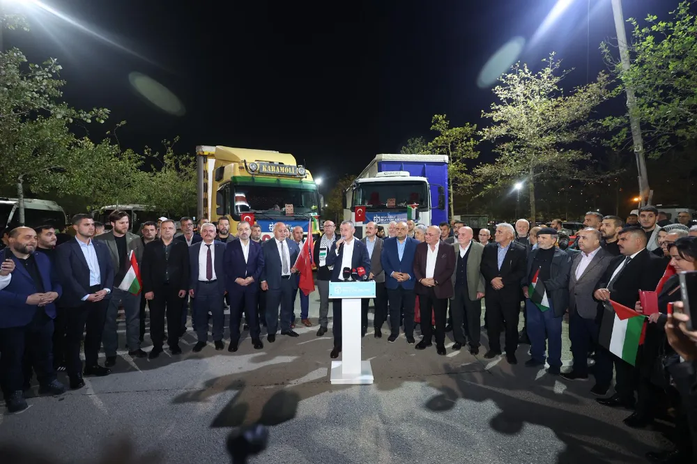 Başkan Büyükakın uğurladı;  BÜYÜKŞEHİR’İN İLK YARDIM  TIRLARI GAZZE’YE YOLA ÇIKTI