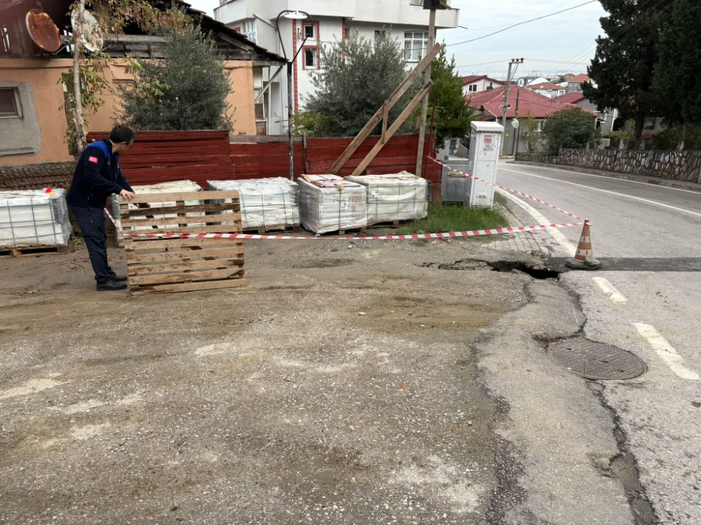 Zabıta Ekiplerinden Yol Güvenliği İçin Anında Önlem