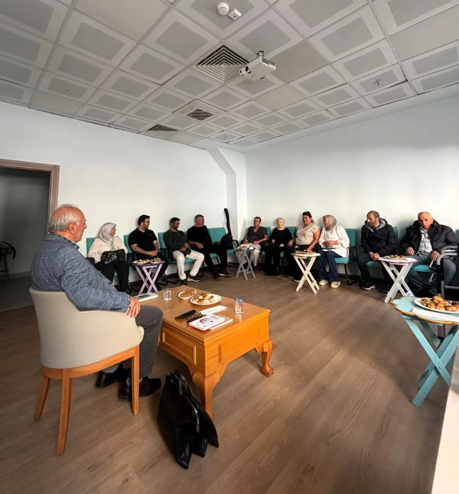 TOPLUM RUH SAĞLIĞI MERKEZİNDE ANLAMLI ŞİİR DİNLETİSİ