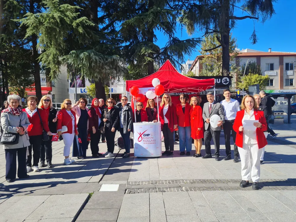 CHP’li kadınlardan 29 Ekim Cumhuriyet Bayramı’nda Anıtpark’ta anlamlı etkinlik