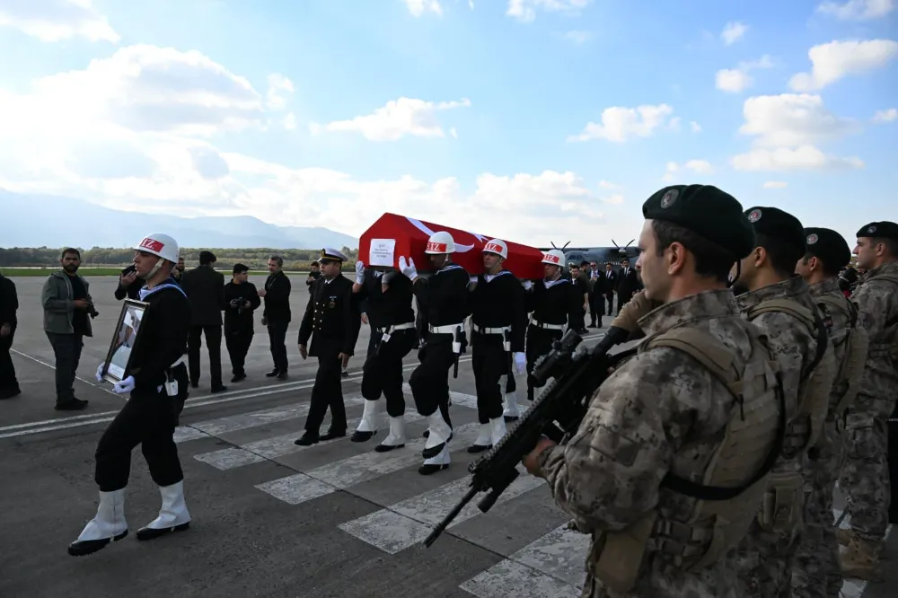 Şehidimiz Hv. Uçk. Bkm. Asb. Bçvş. Akın Karakuş, Askeri Tören ile Karşılandı