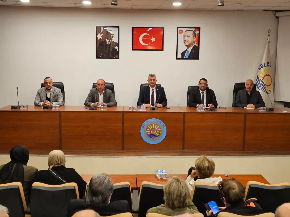 Başkan Sezer Muhtarların Taleplerini Dinledi