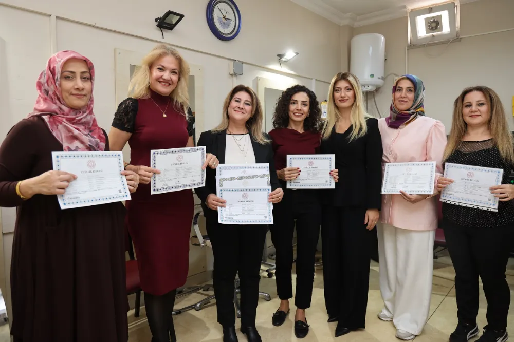 Ev hanımlığından usta öğreticiye uzanan başarı hikâyesi; KO-MEK’LE YENİ BİR MESLEĞE ‘MERHABA’ DEDİLER