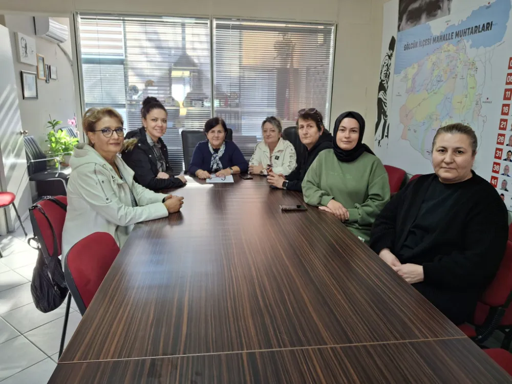 Gölcük’te Kadın Muhtarlar 25 Kasım’da bir araya gelerek  “KADINA ŞİDDETE HAYIR!” DEDİLER