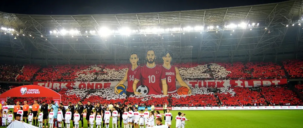 Kocaelispor taraftarına 