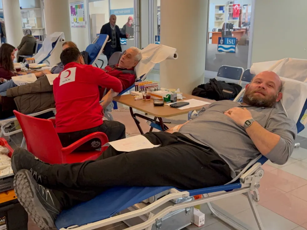 Kan Stoklarına Gölcük Belediyesi’nden Güçlü Destek