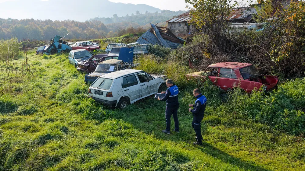   Başiskele’de Hurda Araçlara Geçit Yok