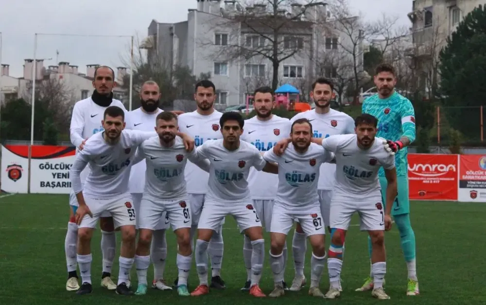 Gölcükspor sahasında Tekirdağspor’u 2-0 yendi