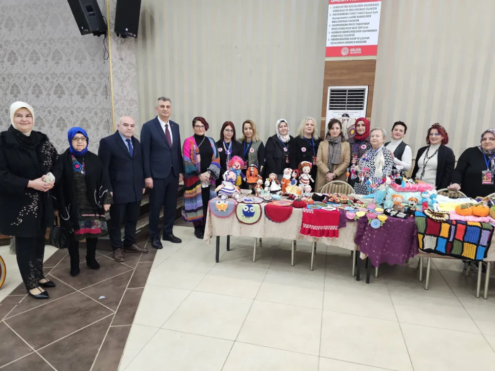 Bu festivalde birbirinden güzel el emeği ürünler ortaya çıkacak  GÖLCÜK BELEDİYESİ ÖRGÜ FESTİVALİ BAŞLADI