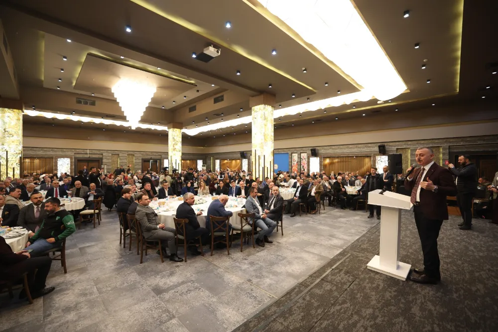 Büyükşehir iftarına STK ve derneklerden yoğun ilgi  BAŞKAN BÜYÜKAKIN: “HEP YANIMIZDA OLDUNUZ”