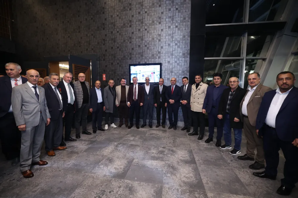 Büyükşehir iftarına STK ve derneklerden yoğun ilgi  BAŞKAN BÜYÜKAKIN: “HEP YANIMIZDA OLDUNUZ”