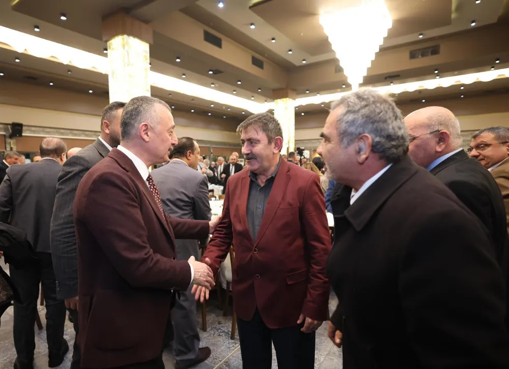 Büyükşehir iftarına STK ve derneklerden yoğun ilgi  BAŞKAN BÜYÜKAKIN: “HEP YANIMIZDA OLDUNUZ”