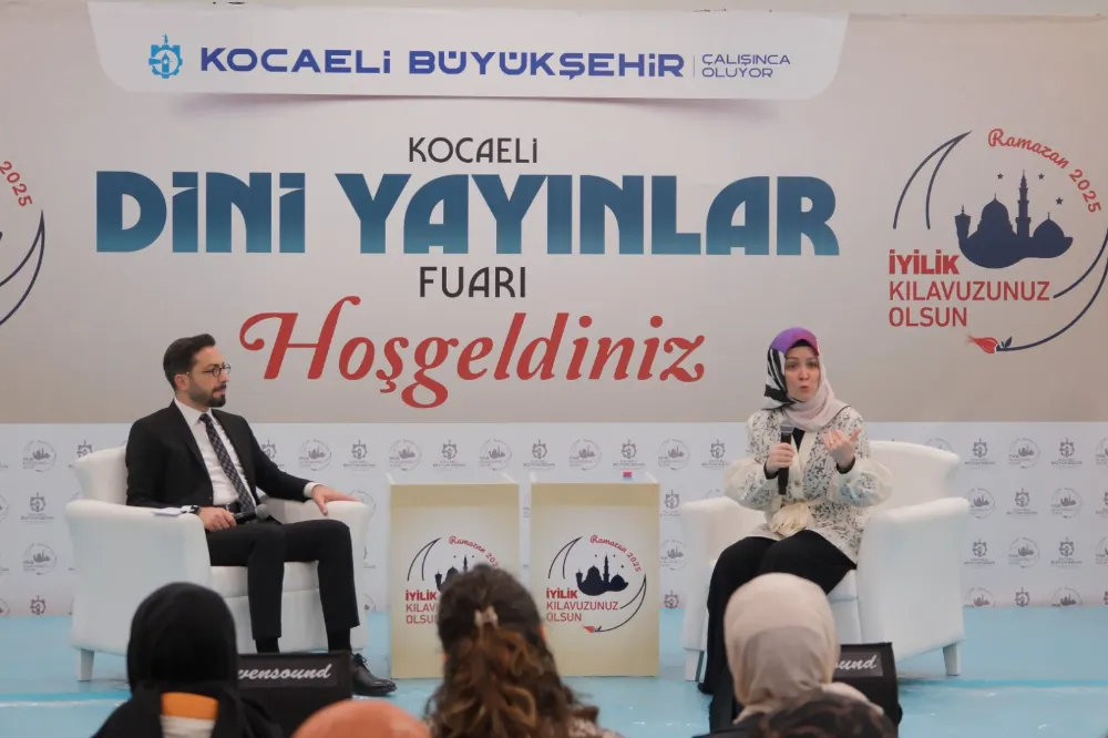 Tongar’dan Milli İrade Meydanı’na övgüler