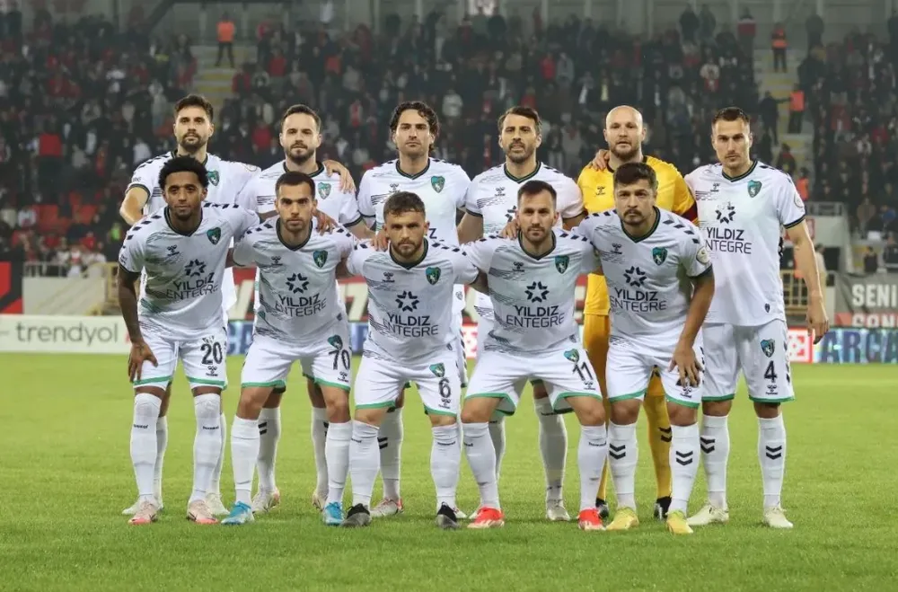 KOCAELİSPOR-SAKARYASPOR MAÇINA YOĞUN İLGİ