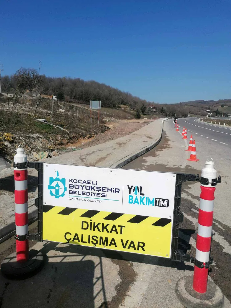 Büyükşehir, yol güvenliği için durmaksızın çalışıyor