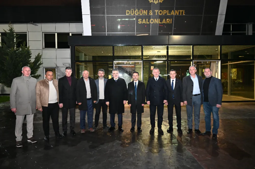 Vali Aktaş ve Başkan Büyükakın, muhtarlarla iftar yaptı