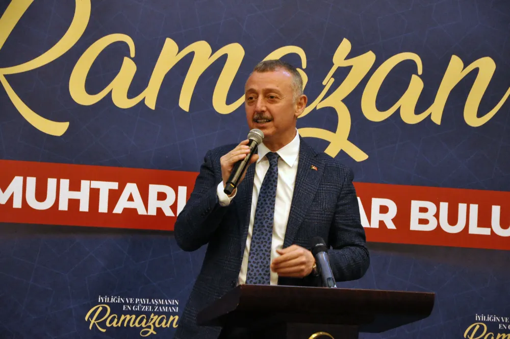 Vali Aktaş ve Başkan Büyükakın, muhtarlarla iftar yaptı