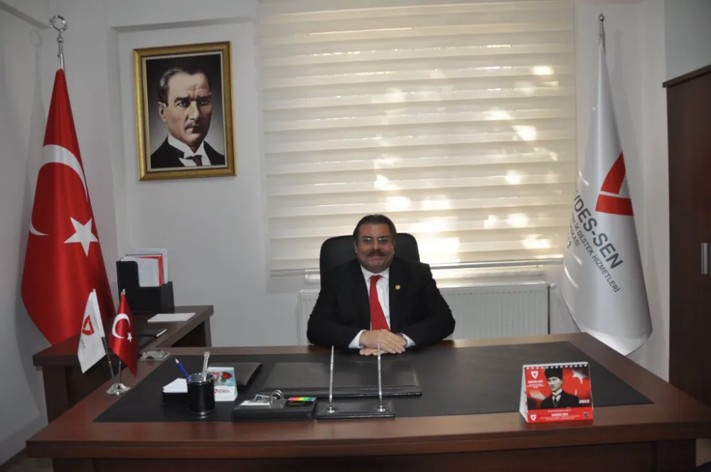 SAVDES-SEN Kocaeli Bölge Şube Başkanı Özhan İmre  