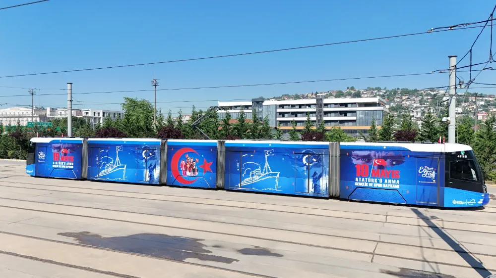 Otobüs ve tramvaylar 19 Mayıs
