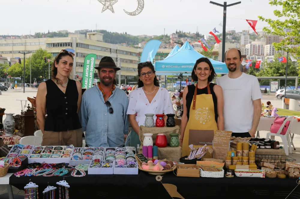 Kocaeli’nde antika ve nostalji rüzgarı esti