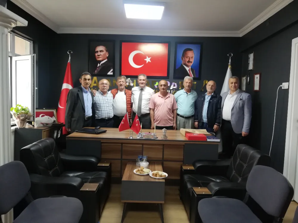 GİRESUNLULARDAN ANAHTAR PARTİ’YE ZİYARET