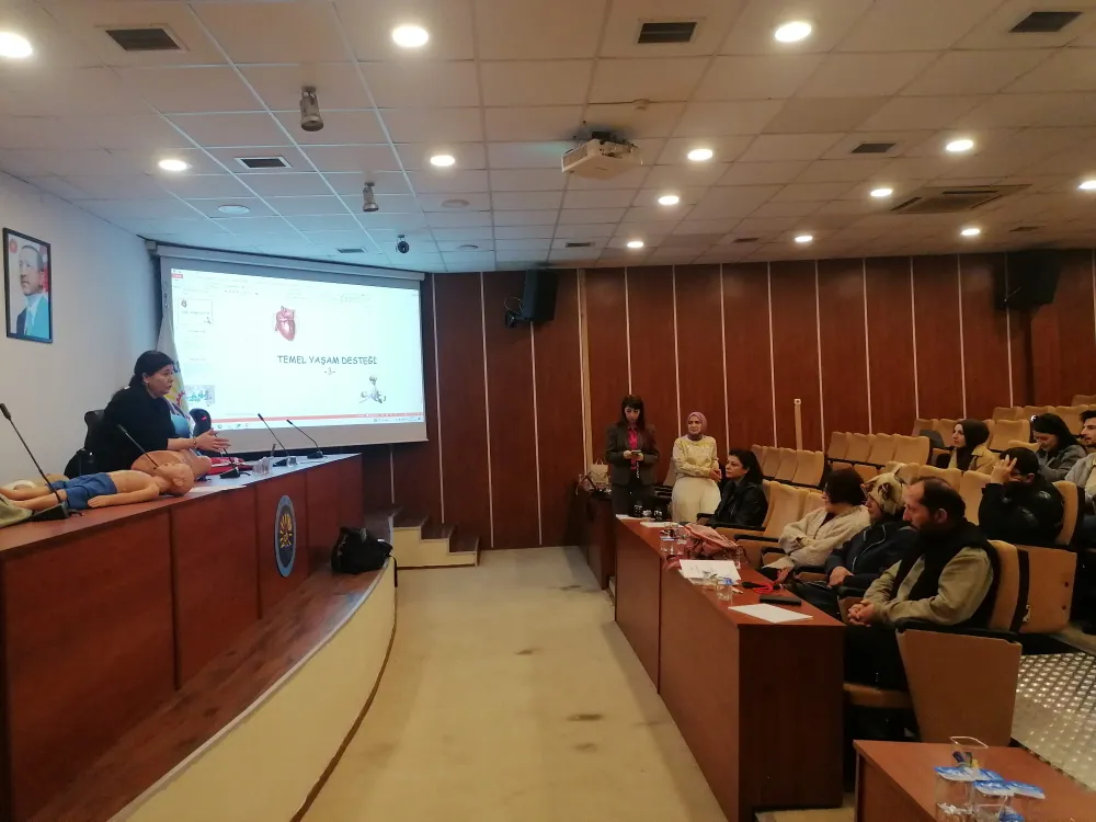 GÖLCÜK BELEDİYESİ PERSONELİNE İLK YARDIM EĞİTİMİ 