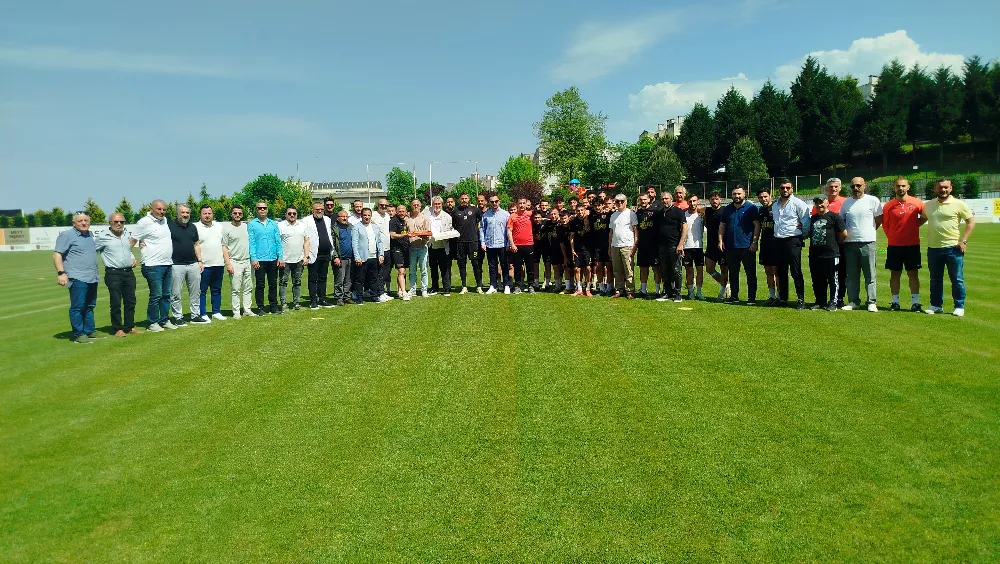 KASKF Başkanı Murat Aydın’dan Gölcükspor’a Ziyaret