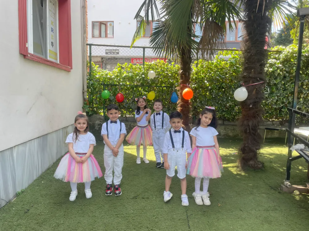 Özel Gölcük Anakucağı Gündüz Bakımevi’nde Mezuniyet Heyecanı
