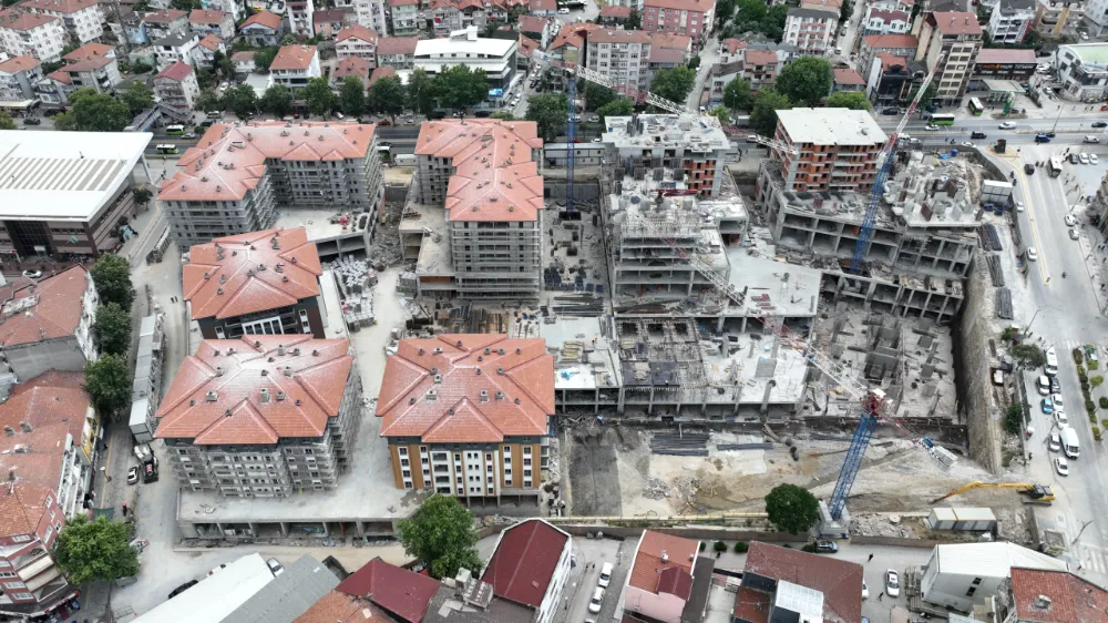 Gölcük Kentsel Dönüşüm alanında çalışmalar tüm hızıyla devam ediyor    BLOKLAR BİR BİR YÜKSELİYOR