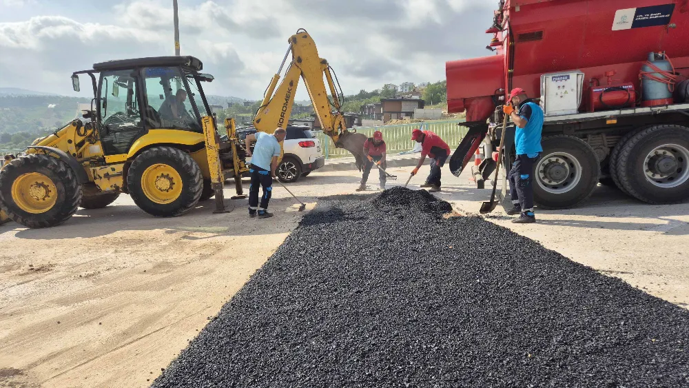 Büyükşehir sahada, yollar 7/24 güvende