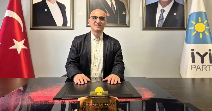 İYİ Parti İlçe Başkanı Mustafa Çalışkan, “HAFİF RAYLI SİSTEM UMARIM MAKET ÜZERİNDE KALMAZ”