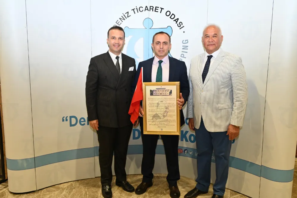Büyükşehir’e anlamlı plaket