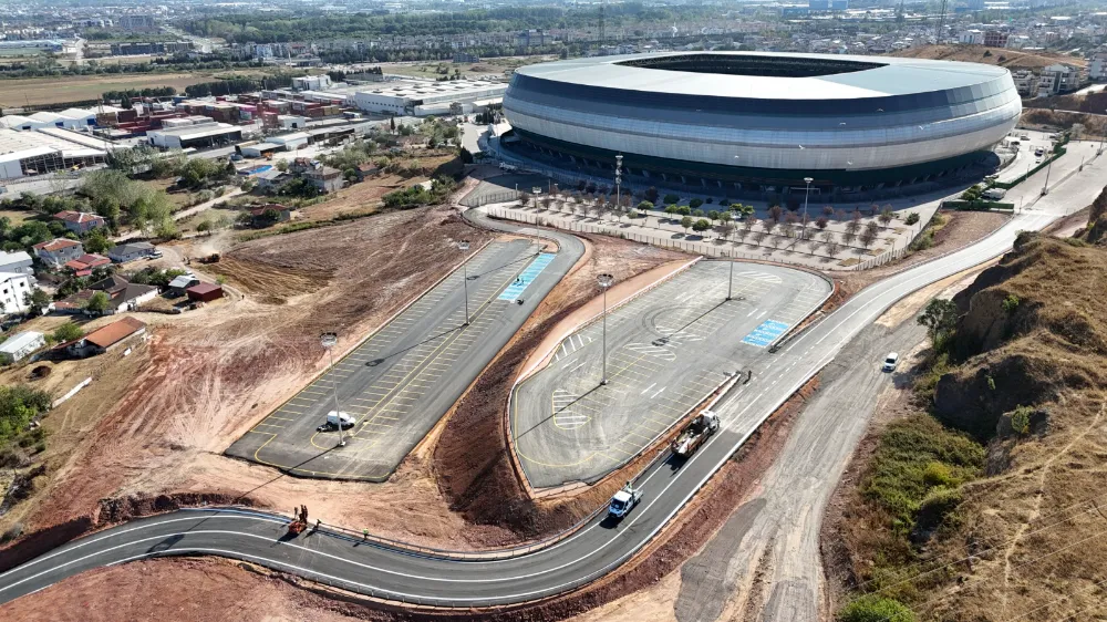 Büyükşehir’den maç günü trafiğine çözüm; KOCAELİ STADI’NDA OTOPARKLAR TAMAM