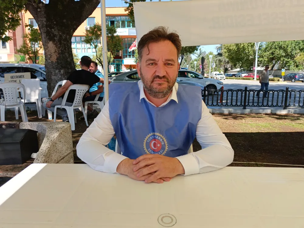 Türk Harb-İş Sendikası Kocaeli Şube Başkanı Şakir Akçer,  “MSB’NİN GÖLCÜK’TEKİ 584 İŞÇİ ALIMI İÇİN KURA SONUÇLARI AÇIKLANDI”